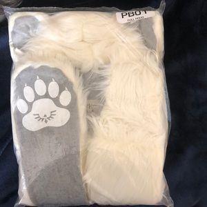 Rare 2011-2012 Authentic Polar Bear Spirithood